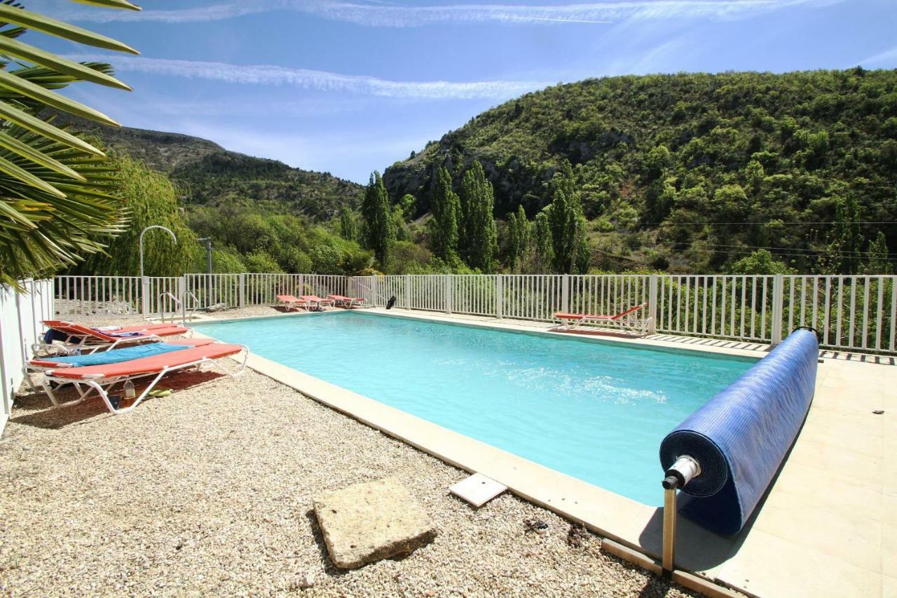 La Clue/ Le Jas Du Ventoux Hotel Plaisians ภายนอก รูปภาพ